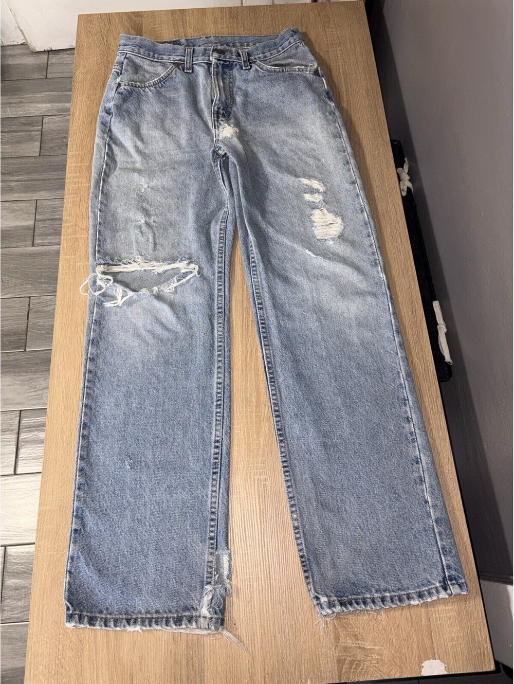Levi’s Orange Tab 569 Loose Straight Distressed Jeans Light Wash 28x30 Canada